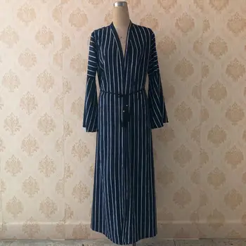 Striped Cardigan Women Muslim Abaya Dress Islamic Clothes Flare Sleeve Middle East Robes Arab Dubai Kaftan Turkish Gown a854
Striped Cardigan Women Muslim Abaya Dress Islamic Clothes Flare Sleeve Middle East Robes Arab Dubai Kaftan Turkish Gown a854