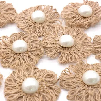 50pcs/lot Natural Jute Flower Burlap Hessian Flower With Artificial Pearls Beads Vintage Wedding Favor Rustic Ornaments Decor
50pcs/lot Natural Jute Flower Burlap Hessian Flower With Artificial Pearls Beads Vintage Wedding Favor Rustic Ornaments Decor