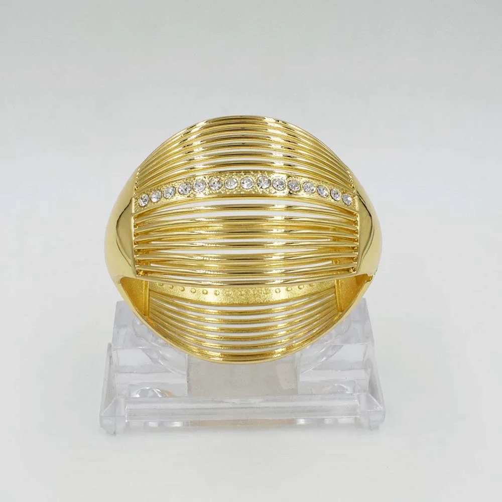 2016 Dubai Gold Bangles Fashion JC Jewelry Design Dubai Summer Style Cuff Bangles Bracelet For Women Girls Gift
2016 Dubai Gold Bangles Fashion JC Jewelry Design Dubai Summer Style Cuff Bangles Bracelet For Women Girls Gift