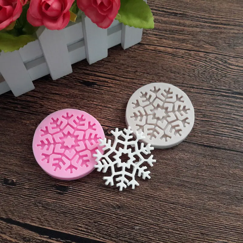 Snowflake Lace Fondant Cake Mold Decorating Baking Tool Silicone Mould Christmas Decor
Snowflake Lace Fondant Cake Mold Decorating Baking Tool Silicone Mould Christmas Decor