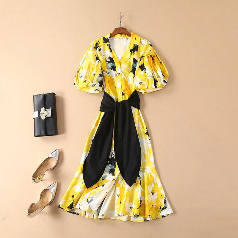 HIGH QUALITY Newest Fashion 2019 Designer Runway Dress Women's Puff Sleeve Ink Painting Button Dress
HIGH QUALITY Newest Fashion 2019 Designer Runway Dress Women's Puff Sleeve Ink Painting Button Dress