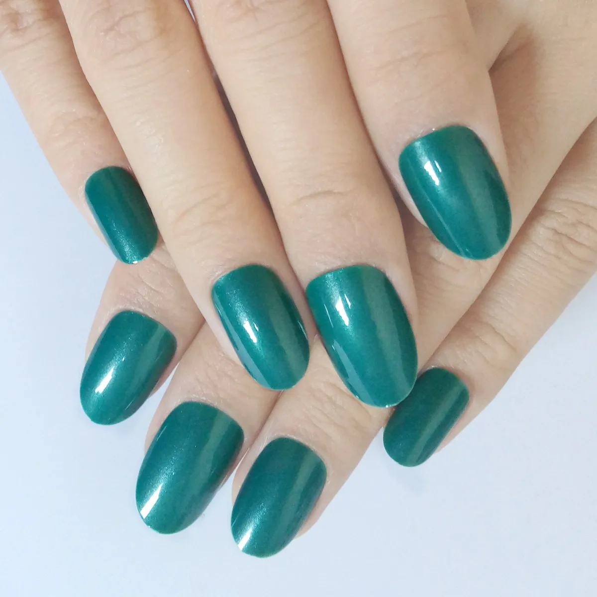 24Pcs Colors Acrylic Fake Nails Dark Green False Nails Oval Top Full Cover Nails Manicure Tools 520Q
24Pcs Colors Acrylic Fake Nails Dark Green False Nails Oval Top Full Cover Nails Manicure Tools 520Q