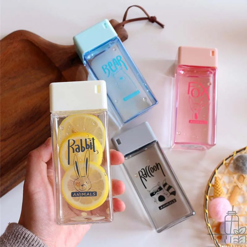 Simple Square Water Bottle Personality Hand Cup Creative Portable Sports Kettle Leak-proof Unbreakable Plastic Bottles
Simple Square Water Bottle Personality Hand Cup Creative Portable Sports Kettle Leak-proof Unbreakable Plastic Bottles