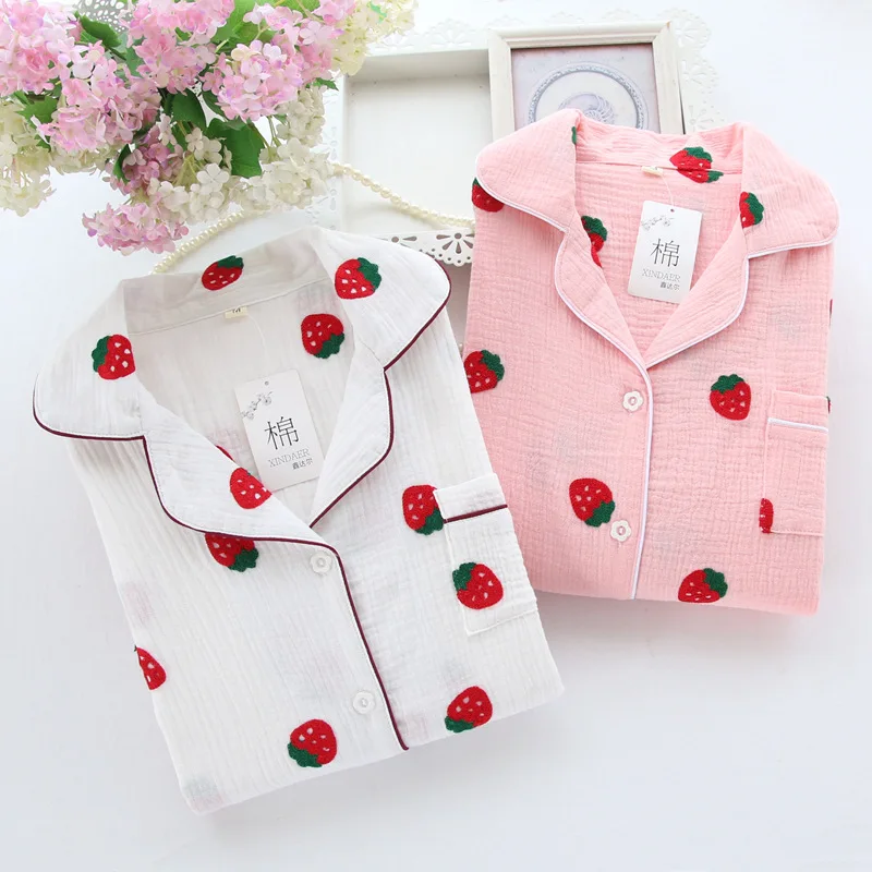 Crepe Cotton Gauze Pajama Set Embroidered Strawberry Pyjamas Women Long Sleeve Trousers Pijama Spring Sleepwear Sexy Pajamas
Crepe Cotton Gauze Pajama Set Embroidered Strawberry Pyjamas Women Long Sleeve Trousers Pijama Spring Sleepwear Sexy Pajamas