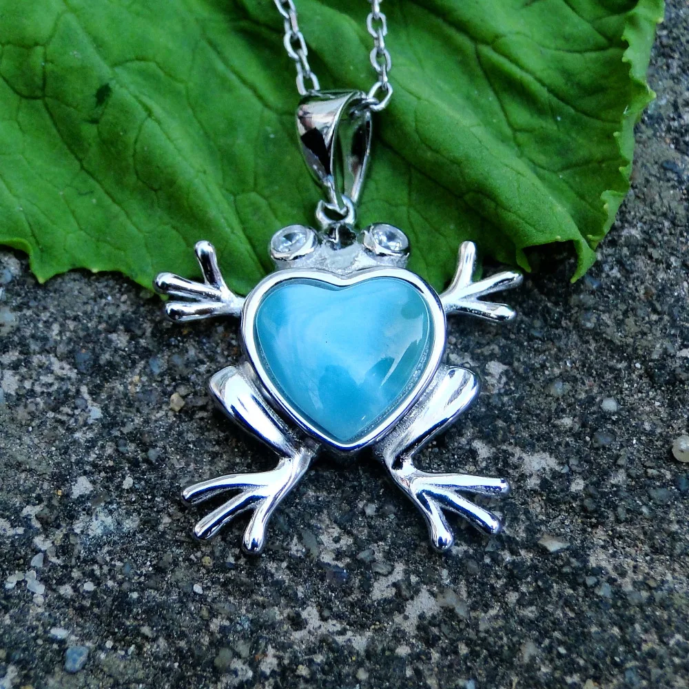 Natural Larimar 925 Sterling Silver Pendant Cute Frog Genuine Stone Charm Pendant Christmas gift for Children without Chain
Natural Larimar 925 Sterling Silver Pendant Cute Frog Genuine Stone Charm Pendant Christmas gift for Children without Chain