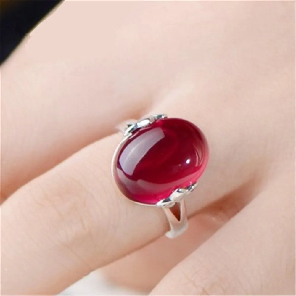 WYJZY Korean version of the open red stone ring ladies classical decorative jewelry Valentine surprise gift ring
WYJZY Korean version of the open red stone ring ladies classical decorative jewelry Valentine surprise gift ring