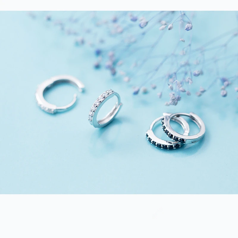 Fashion Mens Small Black Cubic Zircon Round Circle Ear Ring Earings 925 Sterling Silver Hoop Earrings for Women Hip Hop Jewelry
Fashion Mens Small Black Cubic Zircon Round Circle Ear Ring Earings 925 Sterling Silver Hoop Earrings for Women Hip Hop Jewelry
