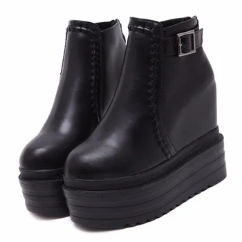 Occident Autumn And Winter New High Heels Nice Thick Bottom Wedge Increase Korean Fashion Ultra High Heel Women Short Boots
Occident Autumn And Winter New High Heels Nice Thick Bottom Wedge Increase Korean Fashion Ultra High Heel Women Short Boots