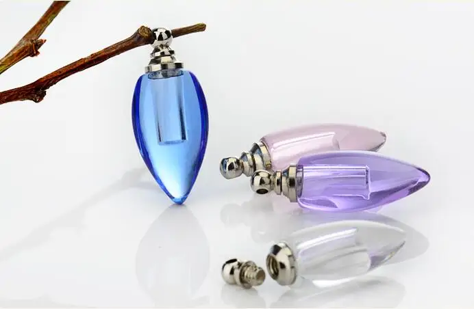 50pcs/lot TOP quality Tear Drop Mixed color Perfume Essential oil Vials storage, Crystal Vial trinket cute necklace pendant gift
50pcs/lot TOP quality Tear Drop Mixed color Perfume Essential oil Vials storage, Crystal Vial trinket cute necklace pendant gift