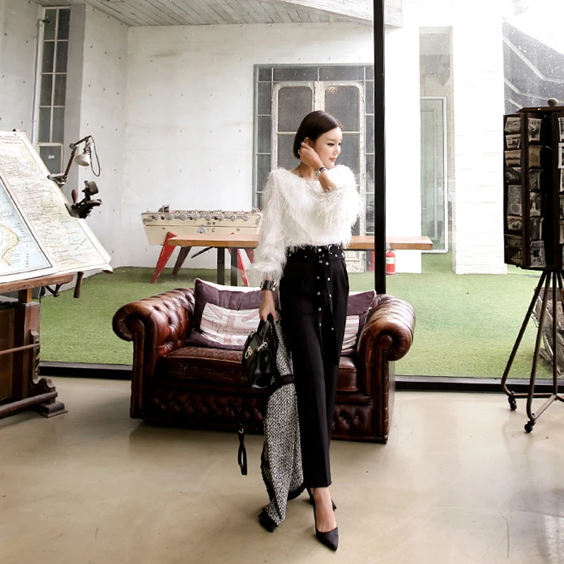 new fashion autumn ladies temperament warm white shirt black casual solid color pants wild comfortable fresh sweet women sets
new fashion autumn ladies temperament warm white shirt black casual solid color pants wild comfortable fresh sweet women sets