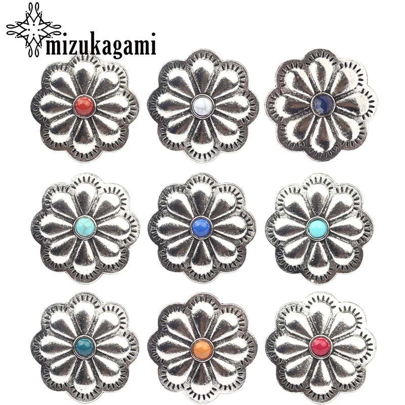 3pcs/lot 30MM Retro Silver Zinc Alloy Charms Daisy Flowers Round Decorative Concho Button Charms For DIY Jewelry Accessories
3pcs/lot 30MM Retro Silver Zinc Alloy Charms Daisy Flowers Round Decorative Concho Button Charms For DIY Jewelry Accessories