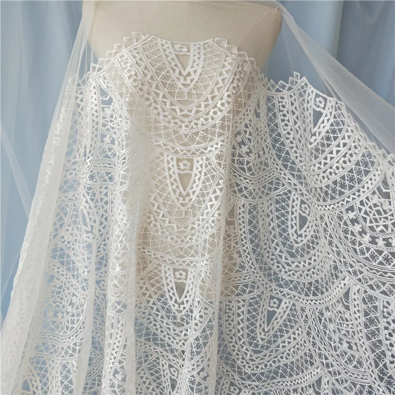 fish-end luxury embroidery lace fabric Wedding Dress Tulle Skirt Material fabrics for patchwork
fish-end luxury embroidery lace fabric Wedding Dress Tulle Skirt Material fabrics for patchwork