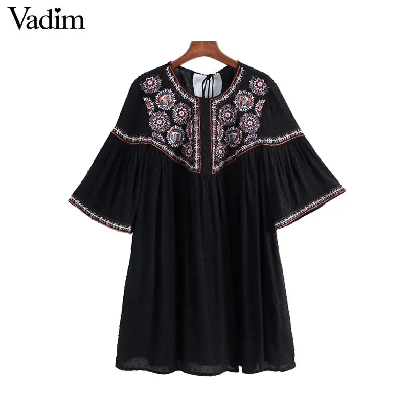 Vadim women embroidery white black mini dress tassel tie pleated casual sweet straight female cute dress vestidos QB406
Vadim women embroidery white black mini dress tassel tie pleated casual sweet straight female cute dress vestidos QB406