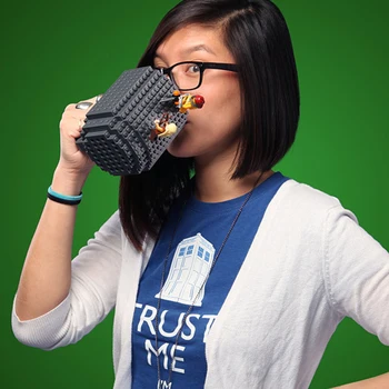 Creative 350ml Drinkware Building Blocks Mugs DIY Coffee Cup Block Puzzle Mug Personality Water Cup Build-On Brick Milk Mug Gift 
Creative 350ml Drinkware Building Blocks Mugs DIY Coffee Cup Block Puzzle Mug Personality Water Cup Build-On Brick Milk Mug Gift