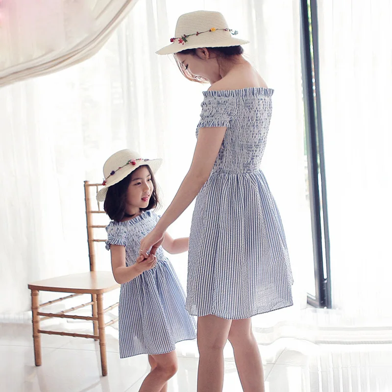 Family look matching autumn mom summer new fashion collar strapless casual girls mother daughter dresses clothes
Family look matching autumn mom summer new fashion collar strapless casual girls mother daughter dresses clothes