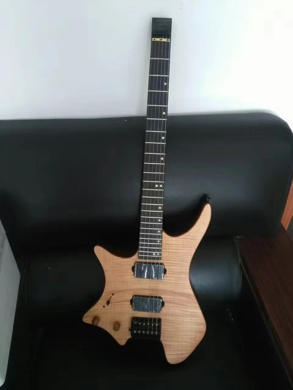 2018 New + Factory + Natural lefty Headless Strandberg Boden OS 6 electric Guitar left handed Strandberg Boden guitar backhanded
2018 New + Factory + Natural lefty Headless Strandberg Boden OS 6 electric Guitar left handed Strandberg Boden guitar backhanded
