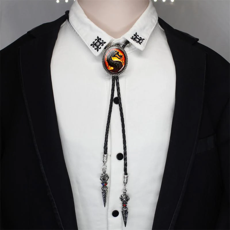 Bolo-0048 New Vintage Dragon Mortal Kombat Pendants Oval Glass Dome Jewelry Bolo Ties Mortal Kombat Dragon Symbol Neck Ties
Bolo-0048 New Vintage Dragon Mortal Kombat Pendants Oval Glass Dome Jewelry Bolo Ties Mortal Kombat Dragon Symbol Neck Ties