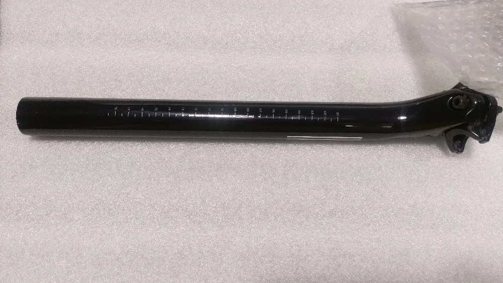 carbon mtb bike part carbon seatpost T800 UD bike seatpost 350mm high quality 27.2mm or 31.6mm
carbon mtb bike part carbon seatpost T800 UD bike seatpost 350mm high quality 27.2mm or 31.6mm
