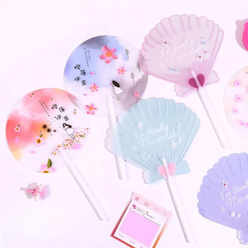 Chinese StyleCartoon Shell Shape Round Hand Held Fan For Wedding Event Party Supplies Children's Day Gift Party Decoration
Chinese StyleCartoon Shell Shape Round Hand Held Fan For Wedding Event Party Supplies Children's Day Gift Party Decoration