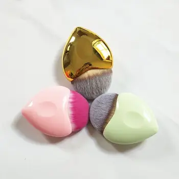 new style pink heart nylon hair foundation brush gold handle BB makeup tools with plastic cover for cosmetic
new style pink heart nylon hair foundation brush gold handle BB makeup tools with plastic cover for cosmetic