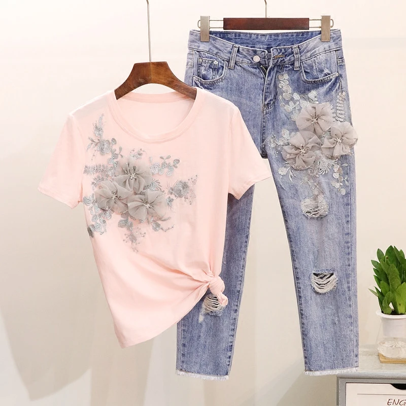 2018 Summer Gloria Jeans Suit Women Embroidery 3d Flower Short Sleeve T Shirt + Hole Denim Pants Girl Student 2 Piece Sets
2018 Summer Gloria Jeans Suit Women Embroidery 3d Flower Short Sleeve T Shirt + Hole Denim Pants Girl Student 2 Piece Sets