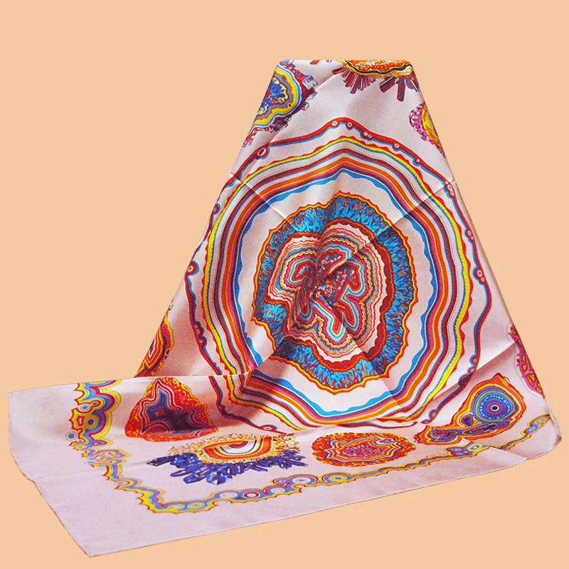 HuaJun 2 Store|| Girl Heart Pink and Pink "Pierres et Cristaux wash" 90 silk square scarf Twill inkjet scarf Hand-rolled
HuaJun 2 Store|| Girl Heart Pink and Pink "Pierres et Cristaux wash" 90 silk square scarf Twill inkjet scarf Hand-rolled