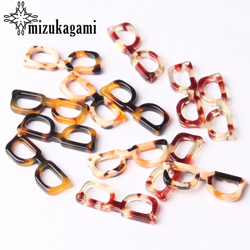 10pcs/lot Acetic Acid Resin Charms Tortoiseshell Glasses Sunglasses Charms Connector For DIY Jewelry Making Finding Accessories
10pcs/lot Acetic Acid Resin Charms Tortoiseshell Glasses Sunglasses Charms Connector For DIY Jewelry Making Finding Accessories