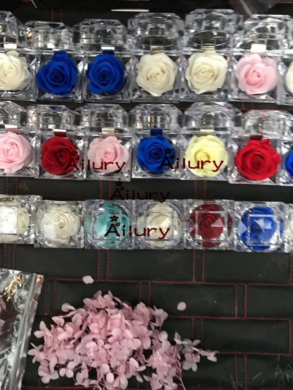 1pc,ring box preserved flower,rose eternal,birthday gift,reseller,wedding decoration,Valentine's Day present
1pc,ring box preserved flower,rose eternal,birthday gift,reseller,wedding decoration,Valentine's Day present
