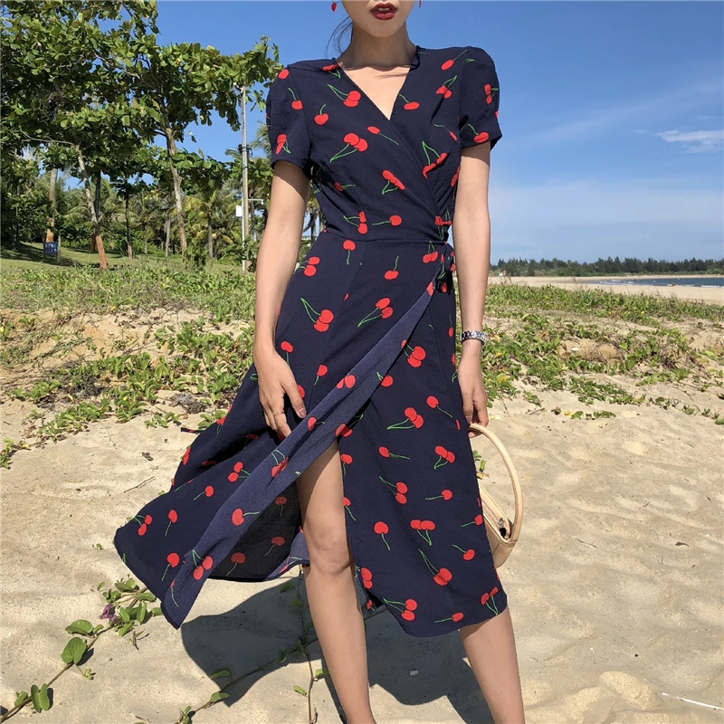 Sweet Cherry Printed V Neck Summer Dress Women 2019 Vintage Holiday Beach Dresses Short Sleeve Midi Vestidos Elastic Waist
Sweet Cherry Printed V Neck Summer Dress Women 2019 Vintage Holiday Beach Dresses Short Sleeve Midi Vestidos Elastic Waist