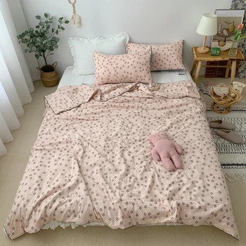 3Pieces Twin Queen size 100% Cotton Comforter Set Kids Adults Thin Quilt Summer Lightweight Comforter Blankets Soft Comfortable
3Pieces Twin Queen size 100% Cotton Comforter Set Kids Adults Thin Quilt Summer Lightweight Comforter Blankets Soft Comfortable