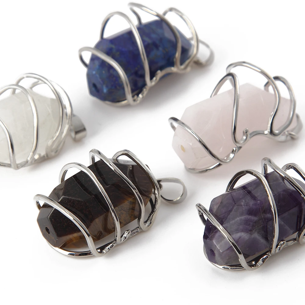 Handmade Wire Wrapped Natural Stone Crystal Pendant Necklaces Large Smooth Irregular Stone Pendant For Women Fashion Jewelry
Handmade Wire Wrapped Natural Stone Crystal Pendant Necklaces Large Smooth Irregular Stone Pendant For Women Fashion Jewelry