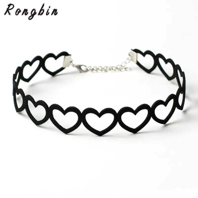2017 New Hollow Out Love Heart Chokers Black Velvet Choker Necklace Chocker tattoo choker ketting collares Collier Femme
2017 New Hollow Out Love Heart Chokers Black Velvet Choker Necklace Chocker tattoo choker ketting collares Collier Femme