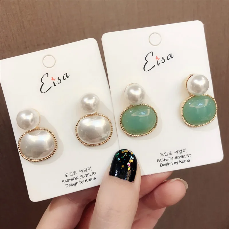 Classic Resin Women Stud Earrings Sweet Oval Green Pearl Earrings Fashion Jewelry Womens Accessories Bohemia earrings
Classic Resin Women Stud Earrings Sweet Oval Green Pearl Earrings Fashion Jewelry Womens Accessories Bohemia earrings