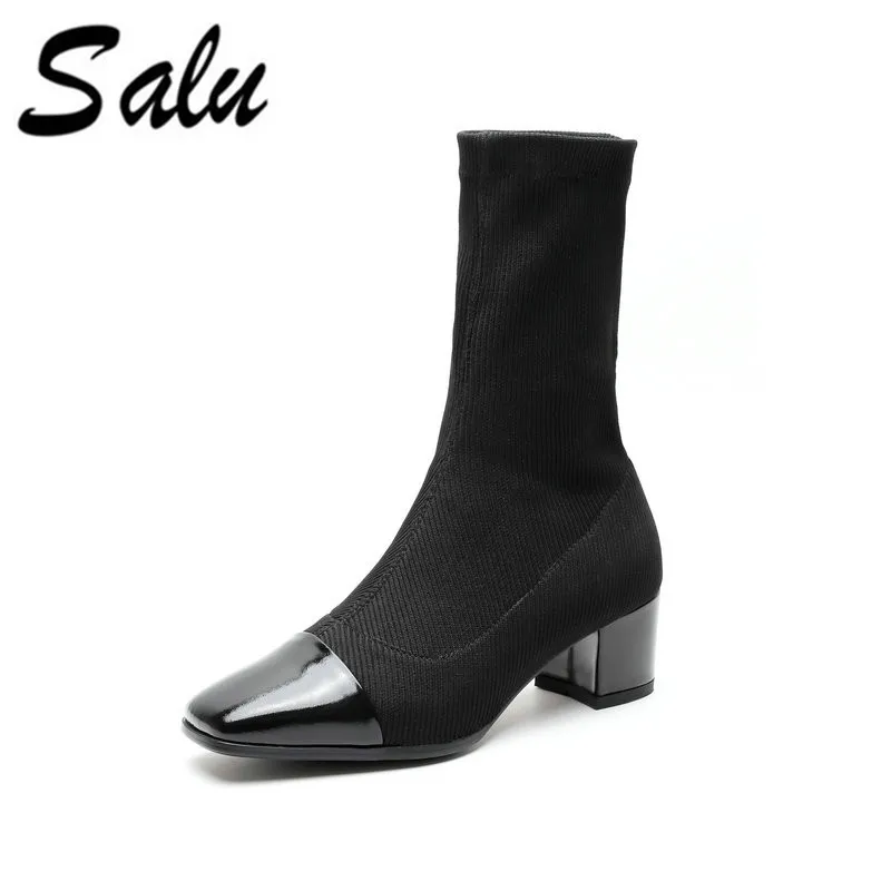 Salu 2019 new Winter Shoes Women Ankle Boots square Toe Elegant Casual Genuine leather Women Motorcycle black Boots plus 9 
Salu 2019 new Winter Shoes Women Ankle Boots square Toe Elegant Casual Genuine leather Women Motorcycle black Boots plus 9