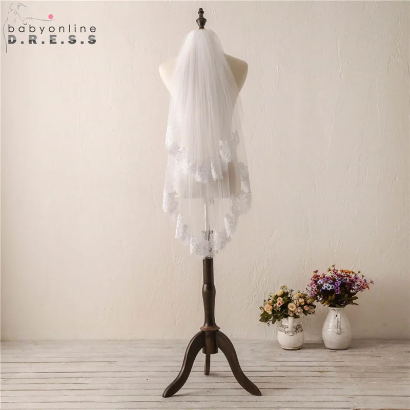 Voile Mariage Lace Edge Short Wedding Veil With Comb Two Layers Soft Tulle Fingertip Bridal Veil Veu de Noiva
Voile Mariage Lace Edge Short Wedding Veil With Comb Two Layers Soft Tulle Fingertip Bridal Veil Veu de Noiva