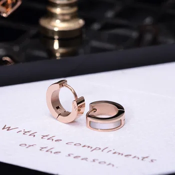 YUN RUO Brand Fashion European Style Rose Gold Color Natural Shell Hoop Earring for Woman 316 L Stainless Steel Jewelry Not Fade
YUN RUO Brand Fashion European Style Rose Gold Color Natural Shell Hoop Earring for Woman 316 L Stainless Steel Jewelry Not Fade