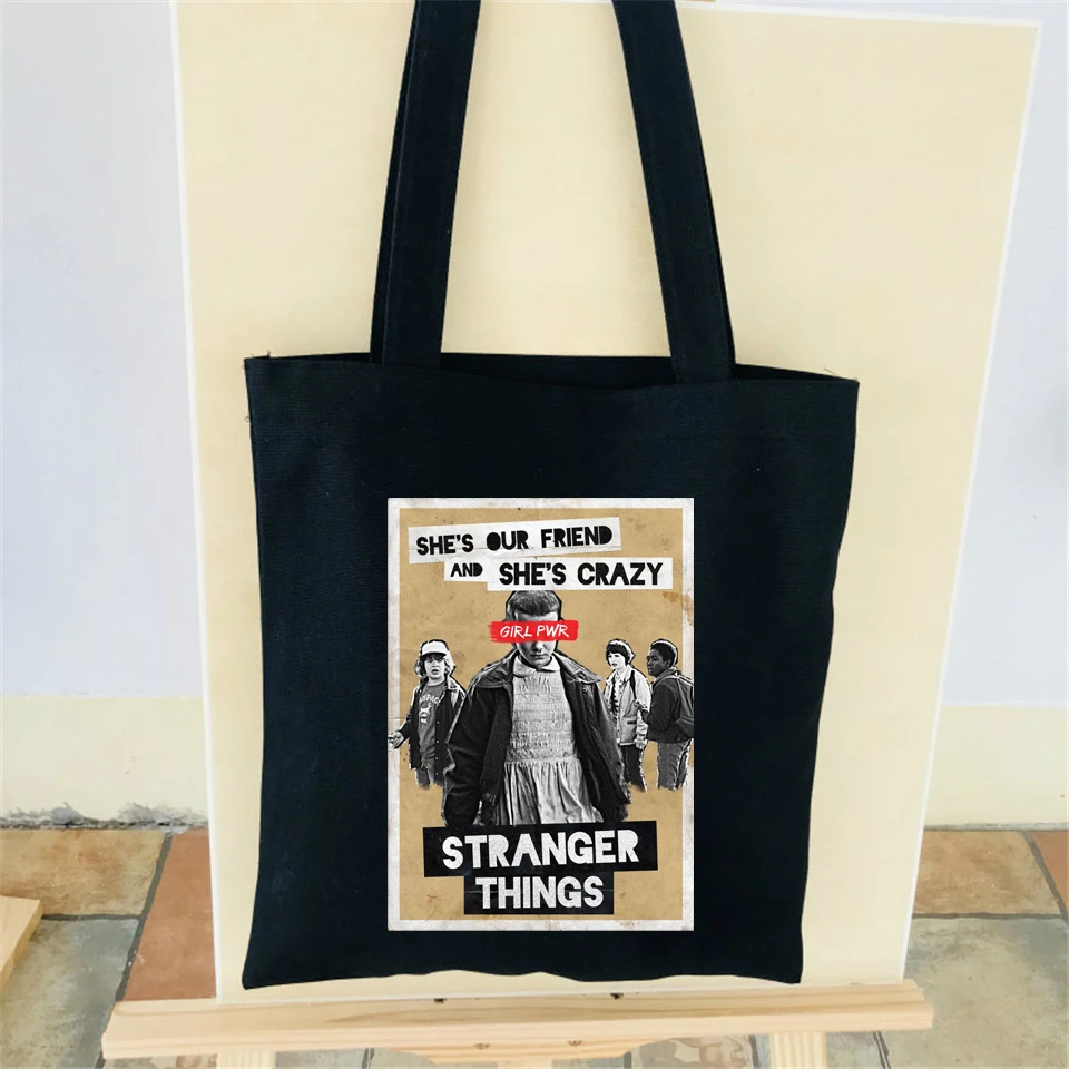 Stranger Things Shoulder Bag Print Cotton High Quality Pink Tote Female&Man Shoulder Shopping New Style Black White Zipper bag
Stranger Things Shoulder Bag Print Cotton High Quality Pink Tote Female&Man Shoulder Shopping New Style Black White Zipper bag