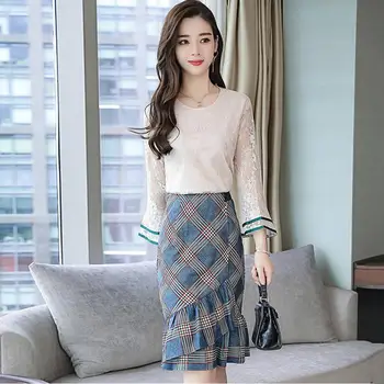 Womens 2 piece sets 2019 Spring Autumn woman Clothes Skirt Set Hollow Out Flare Sleeve Shirt+Plaid Ruffle Mermaid Skirt Suit R22
Womens 2 piece sets 2019 Spring Autumn woman Clothes Skirt Set Hollow Out Flare Sleeve Shirt+Plaid Ruffle Mermaid Skirt Suit R22