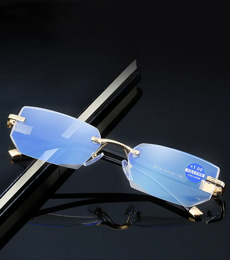 9439837474_1738747112