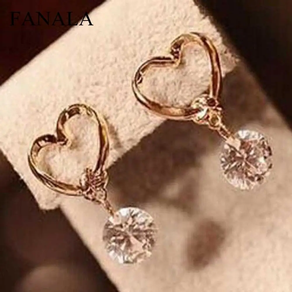 Hot Zircon Fashion Accessories Sale Woman Earrings Hollow For Gift Jewelry 1pcs Best Stud FAMSHIN New Heart Fine Love
Hot Zircon Fashion Accessories Sale Woman Earrings Hollow For Gift Jewelry 1pcs Best Stud FAMSHIN New Heart Fine Love