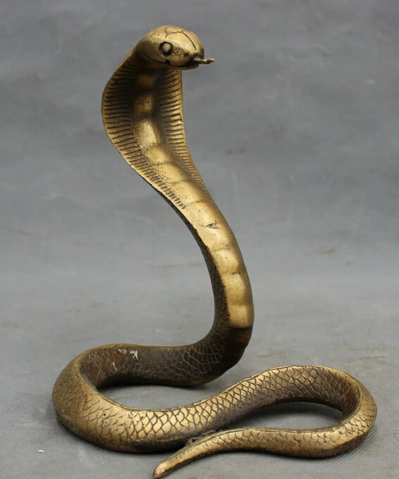 song voge gem S4347 Folk Chinese Bronze Year Zodiac FengShui Cunning Snake Statue Animals Figurine
song voge gem S4347 Folk Chinese Bronze Year Zodiac FengShui Cunning Snake Statue Animals Figurine