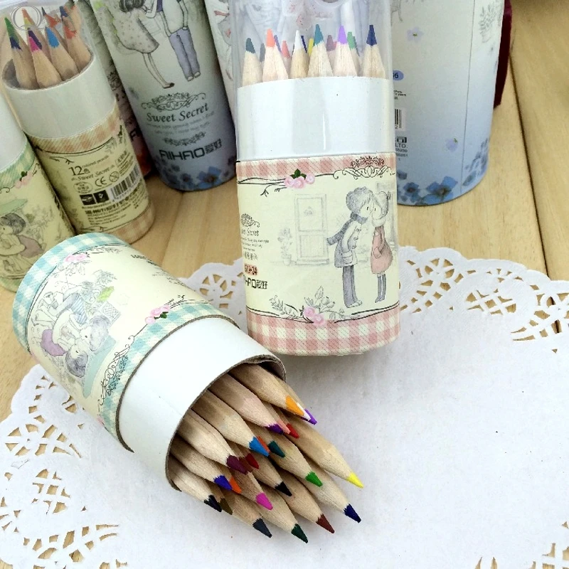2018 New Mini colored pencils 12 24 color pencil set lapis de cor Unleaded poison green pencil lapices de colores profesionales
2018 New Mini colored pencils 12 24 color pencil set lapis de cor Unleaded poison green pencil lapices de colores profesionales