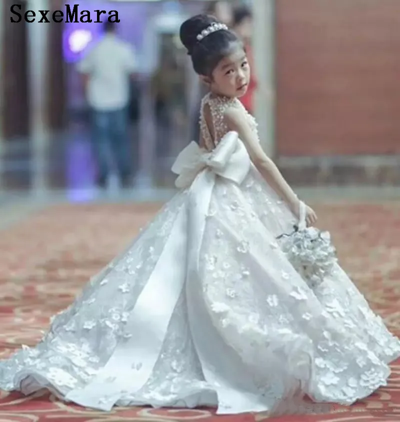 Luxury Ball Gown Flower Girls Dresses Bow Belt Bead Princess Kids Floor Length Bridesmaid Dress Girl Pageant Gown White/Ivory
Luxury Ball Gown Flower Girls Dresses Bow Belt Bead Princess Kids Floor Length Bridesmaid Dress Girl Pageant Gown White/Ivory