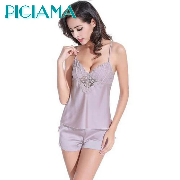 PIGIAMA Women Pajamas Sexy Pyjama Set Nightsuit Lace Silk Straps Bathrobe Women Sleepwear Shorts Pijamas Homewear
PIGIAMA Women Pajamas Sexy Pyjama Set Nightsuit Lace Silk Straps Bathrobe Women Sleepwear Shorts Pijamas Homewear
