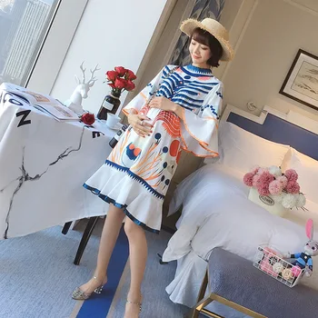 New print cotton Ruffle sleeves Vintage Women Mother pregnancy Dresses Casual Trumpet Mermaid Maternity dress
New print cotton Ruffle sleeves Vintage Women Mother pregnancy Dresses Casual Trumpet Mermaid Maternity dress