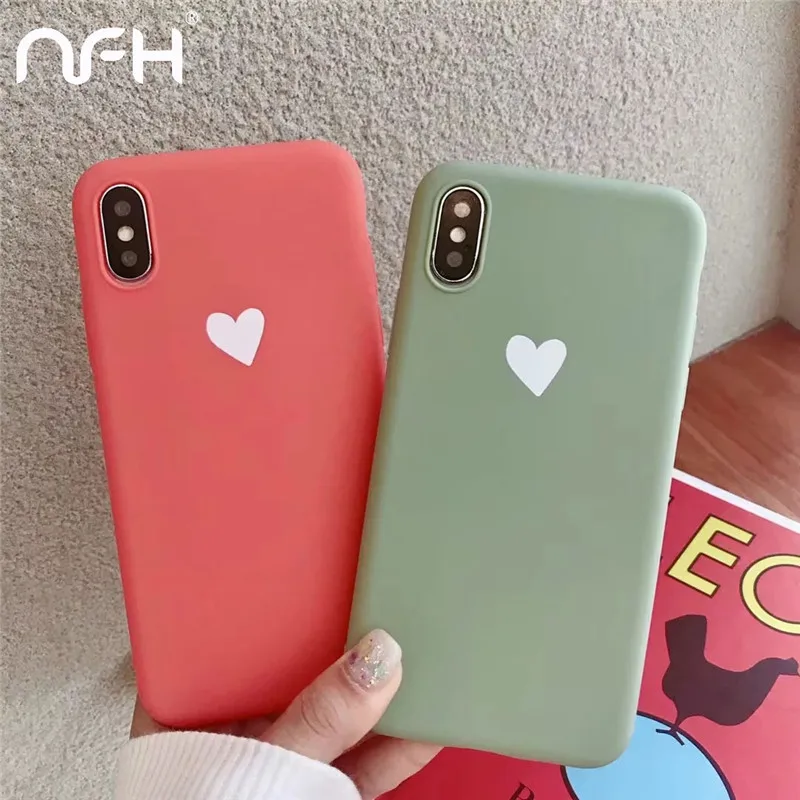 Силиконовый чехол с сердечком для iPhone 7 8 6 6S Plus мягкий ударопрочный из ТПУ X XS Max XR