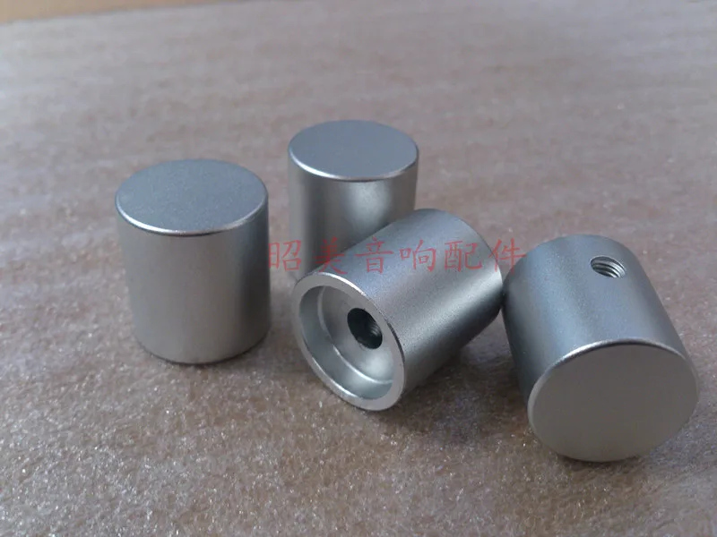 Diameter 20 high 22 knob aluminum alloy solid knob volume potentiometer knob HIFI audio power amplifier knob
Diameter 20 high 22 knob aluminum alloy solid knob volume potentiometer knob HIFI audio power amplifier knob