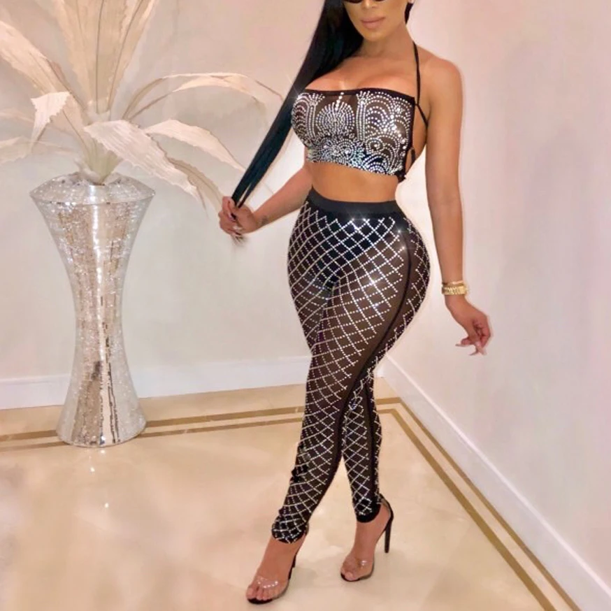 Sparkly Rhinestone Sexy 2 Piece Set Women Chic Halter Crop Top + See Through Pant Two Pieces Suit Clubwear Outfit MT2843
Sparkly Rhinestone Sexy 2 Piece Set Women Chic Halter Crop Top + See Through Pant Two Pieces Suit Clubwear Outfit MT2843