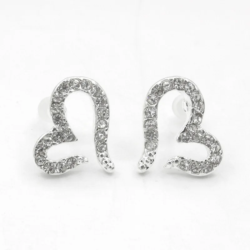 Heart Stud Earring For Women Silver Plated Earings Crystal Zircon Rhinestone Love Statement Charm Ladies Fashion Ear Jewelry
Heart Stud Earring For Women Silver Plated Earings Crystal Zircon Rhinestone Love Statement Charm Ladies Fashion Ear Jewelry