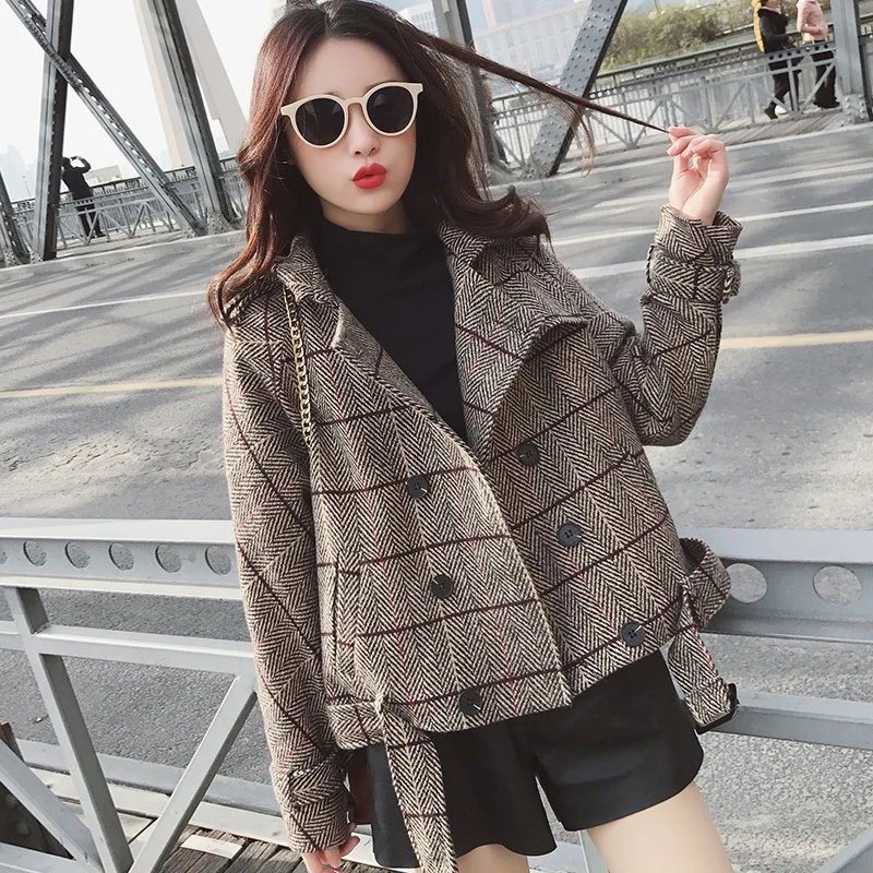 La MaxZa Plaid Double Breasted Trench Coat for Women Casual Ladies Windbreaker England Style Korean Designer Fall Coat
La MaxZa Plaid Double Breasted Trench Coat for Women Casual Ladies Windbreaker England Style Korean Designer Fall Coat